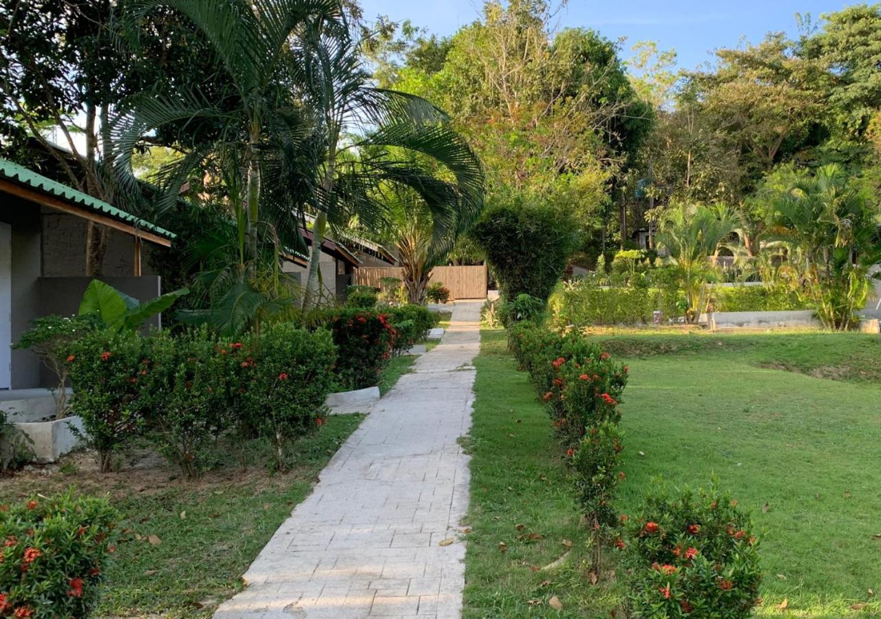 Siam Flora Resort Ko Lanta Exterior foto