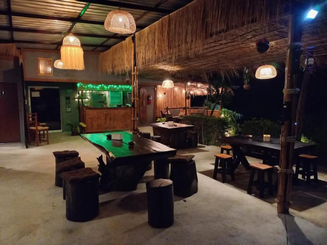Siam Flora Resort Ko Lanta Exterior foto