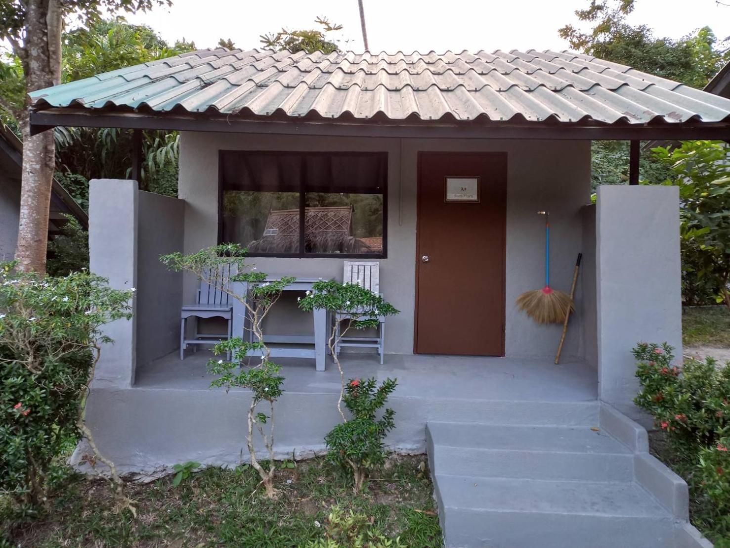 Siam Flora Resort Ko Lanta Exterior foto